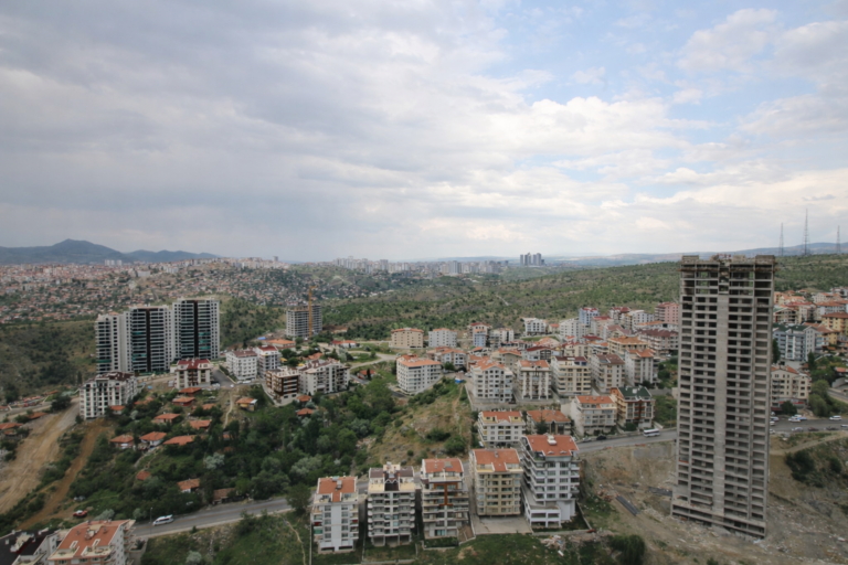 Çankaya Pylon Residence’da Şehir Manzaralı Lüks Satılık 4+1 Daire